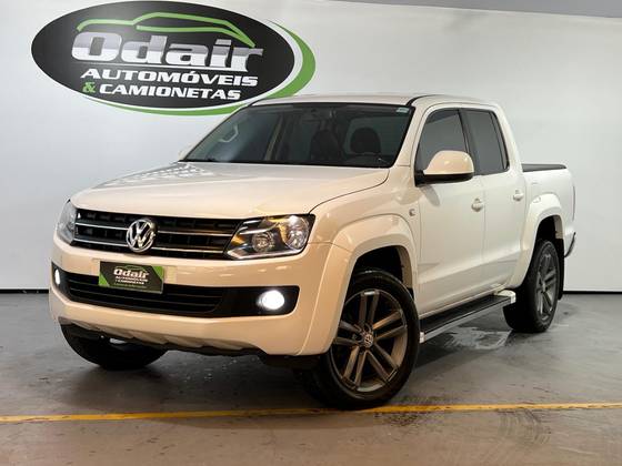 VOLKSWAGEN AMAROK 2.0 TRENDLINE 4X4 CD 16V TURBO INTERCOOLER DIESEL 4P AUTOMÁTICO